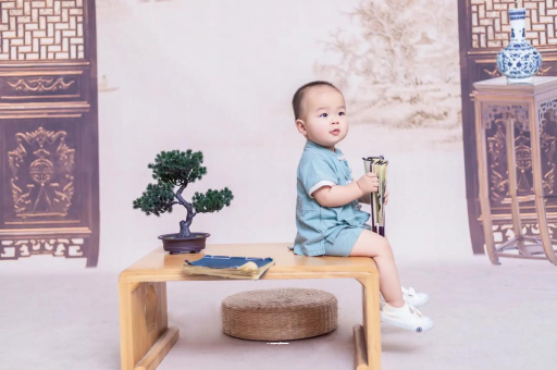 自贡宝宝几个月笑出声